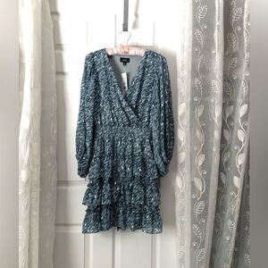 New MSK balloon sleeves boho ruffles tiered v neck babydoll mini dress size S